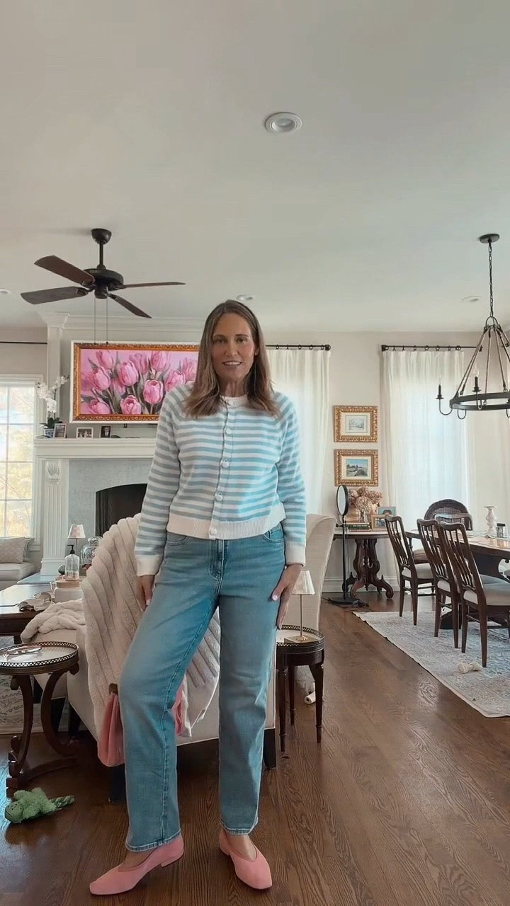These jeans are the kind you can wear all day and still feel comfortable from morning to night. They hold their shape beautifully and instantly make any outfit feel more polished and put together. It’s always a win finding a pair that combines everyday comfort with effortless style.

#LTKOver40 #LTKSeasonal #LTKMidsize