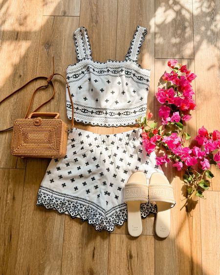 Summer outfit. Matching set. Linen shorts. Vacation outfit.

#LTKSeasonal #LTKSaleAlert #LTKTravel