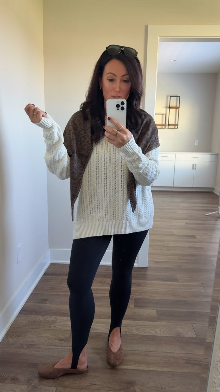 Last look for @Target Tuesday! I love the oversized fit. I’m wearing medium! Get it for 40% off.