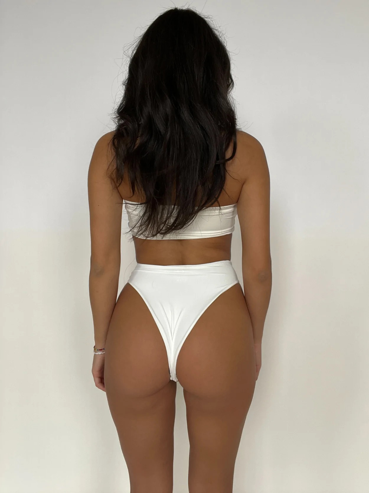 The Aubrey Bottoms / White | 437