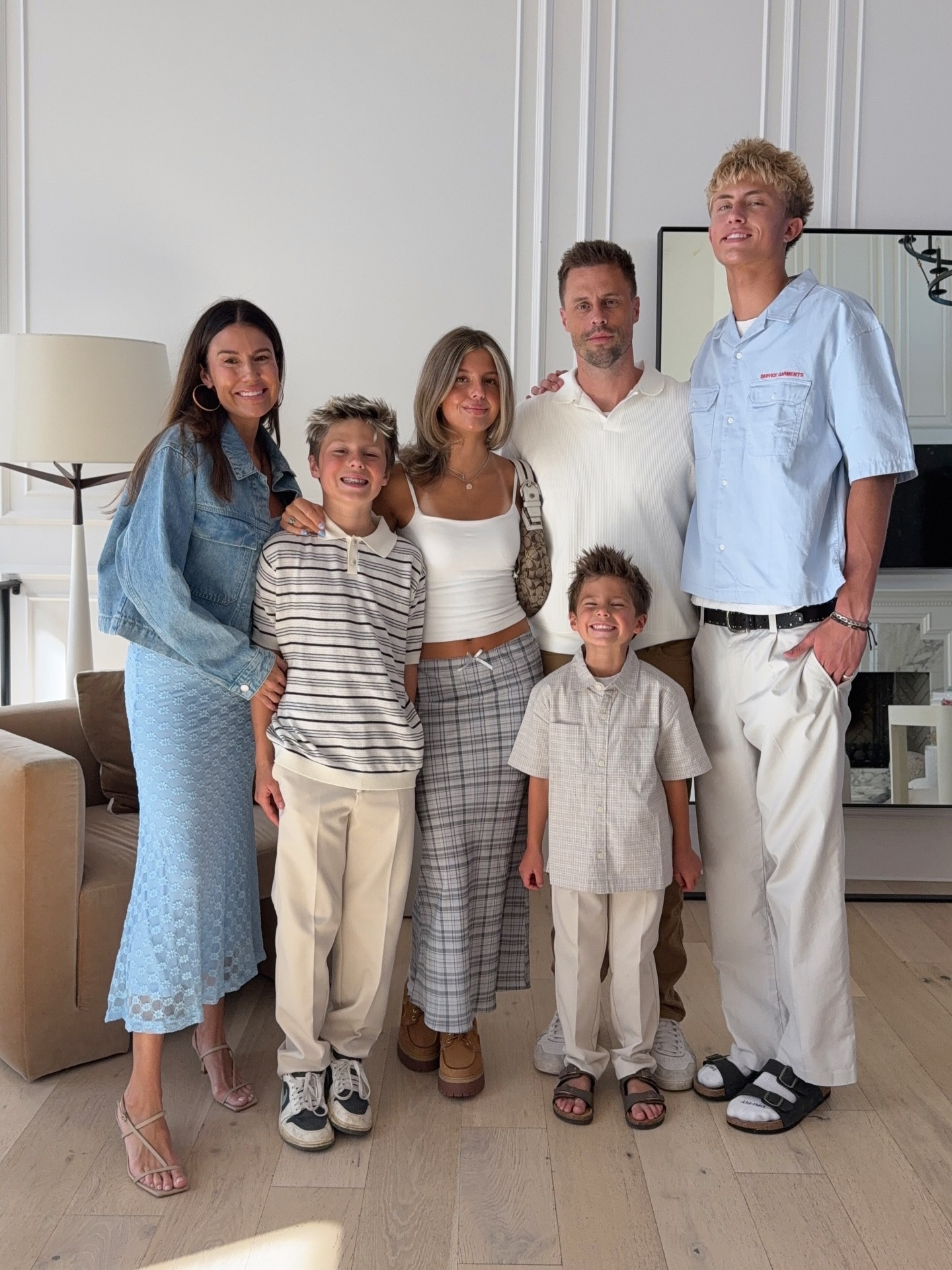 Easter weekend! 💖✝️🐣 always crazy how fast they grow up in a couple years.