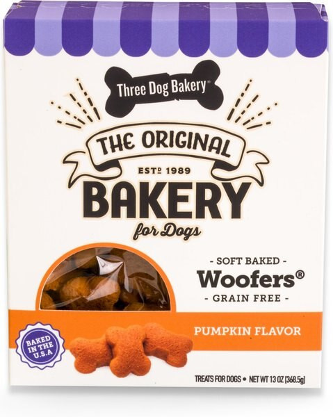 THREE DOG BAKERY Soft Baked Woofers Grain-Free Pumpkin Flavor Dog Treats, 13-oz box - Chewy.com | Chewy.com