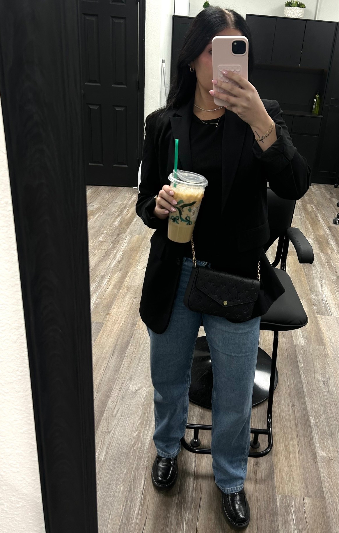 chic work outfit 

blazer, black outfit, loafers, outfit inspo, walmart, amazon, starbucks, louis vuitton

#LTKPetite #LTKWorkwear #LTKSeasonal