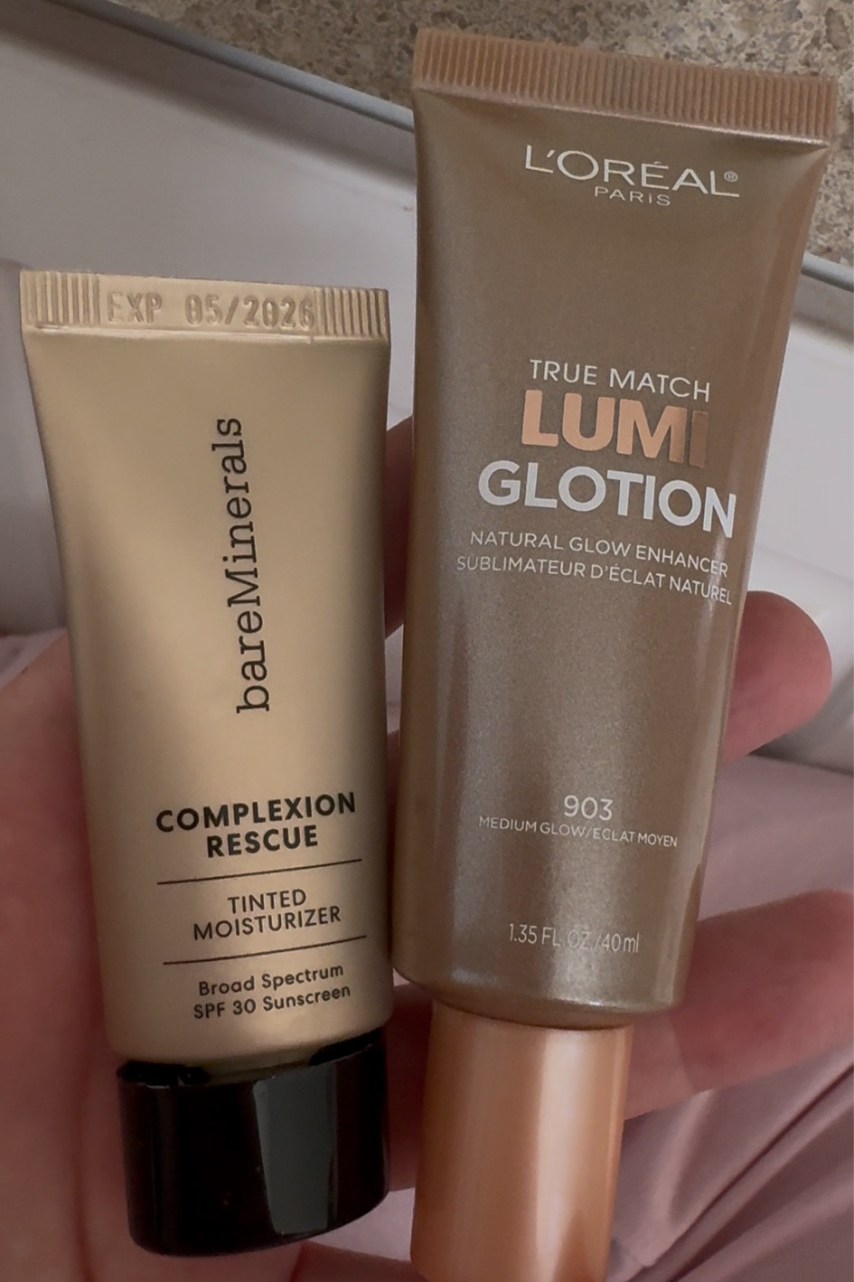 The best summer makeup (mini coverage) 

#LTKBeauty #LTKSeasonal #LTKSaleAlert