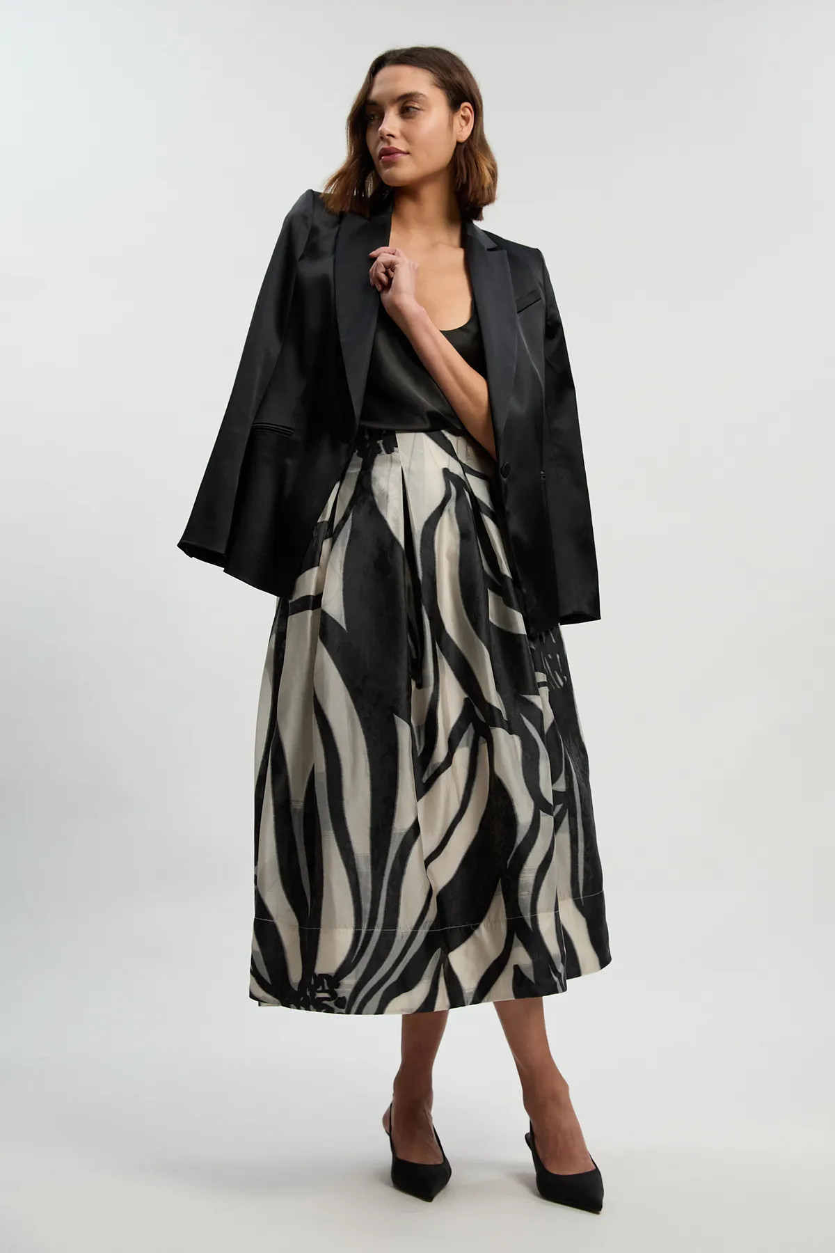 Skirts | Jacquard Floral Print Woven Maxi Prom Skirt | KarenMillen | Karen Millen US