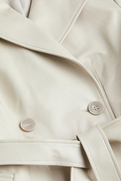 Trenchcoat | H&M (UK, MY, IN, SG, PH, TW, HK)