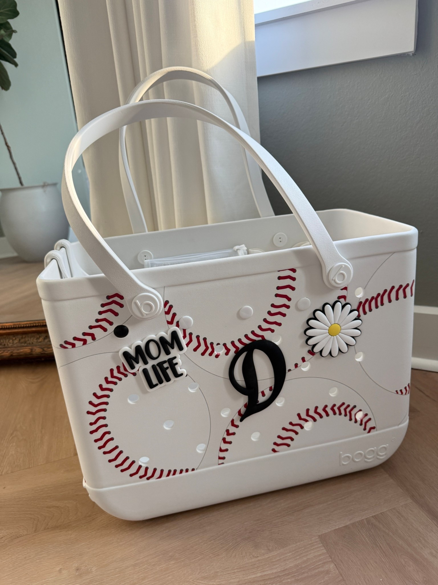Baseball bogg bag

#LTKTravel #LTKmomlife #LTKKids