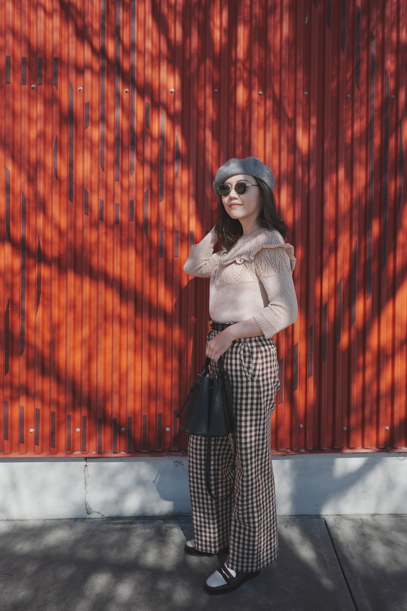 Martin crop trousers in brown gingham is available🙌 
New color of black gingham is available too ❤️

#LTKStyleTip #LTKBeauty