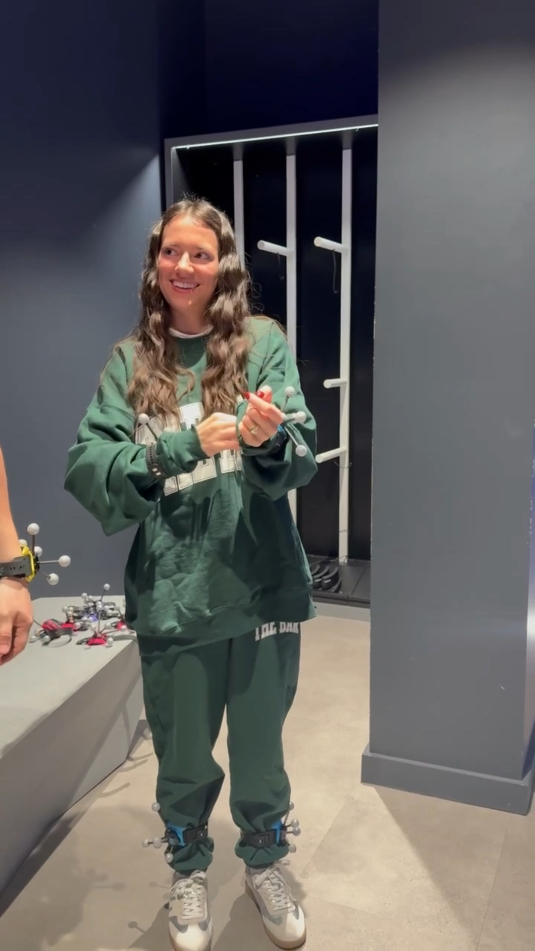 Been wearing The Bar on repeat 😍 so comfy and cozy! 

#LTKdayinmylife #LTKHoliday #LTKootd