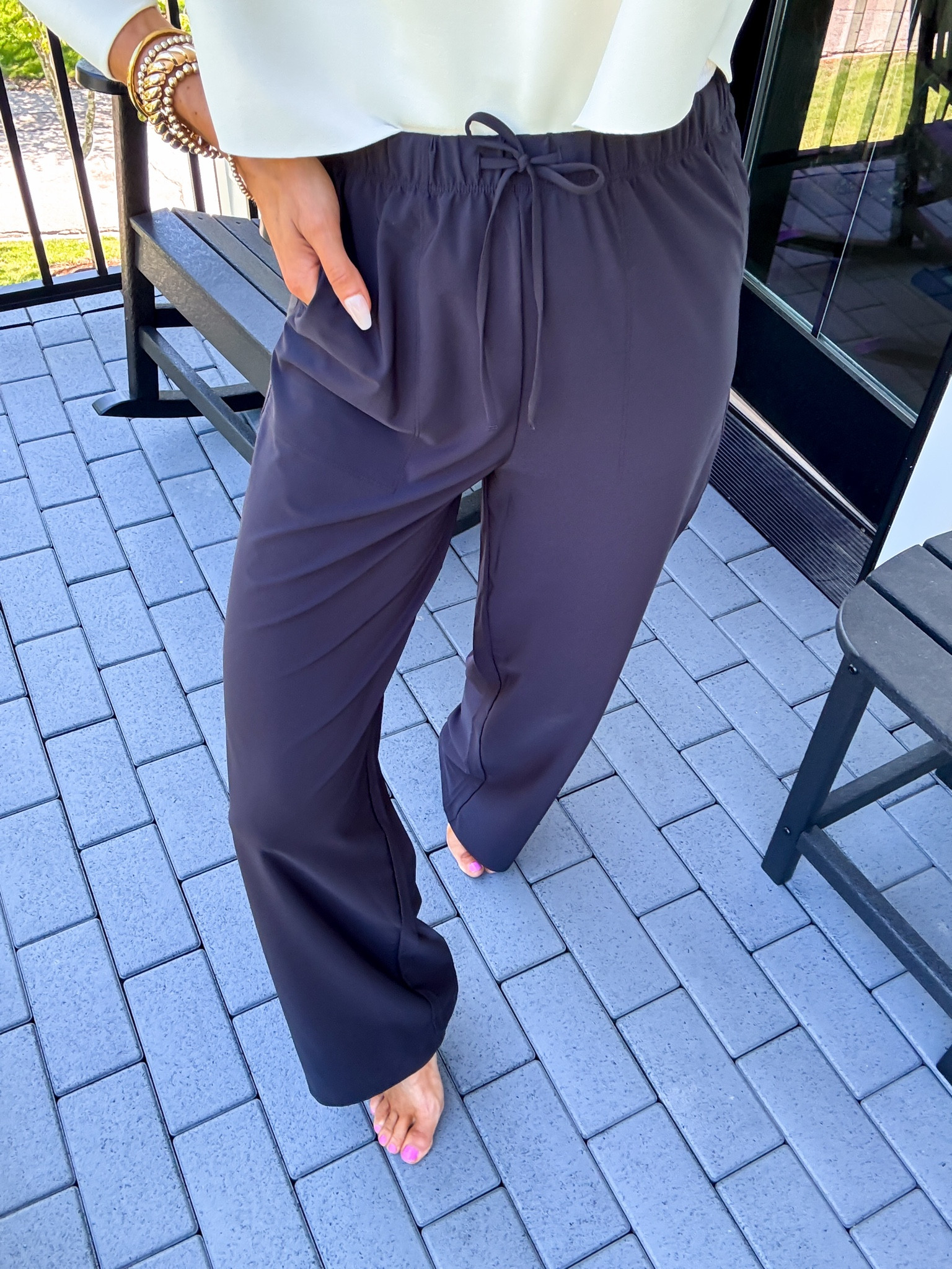 Wearing a size xsmall, tall pants (length options) and xsmall buttery pullover.

#LTKgrwm #LTKmomlife #LTKTravel