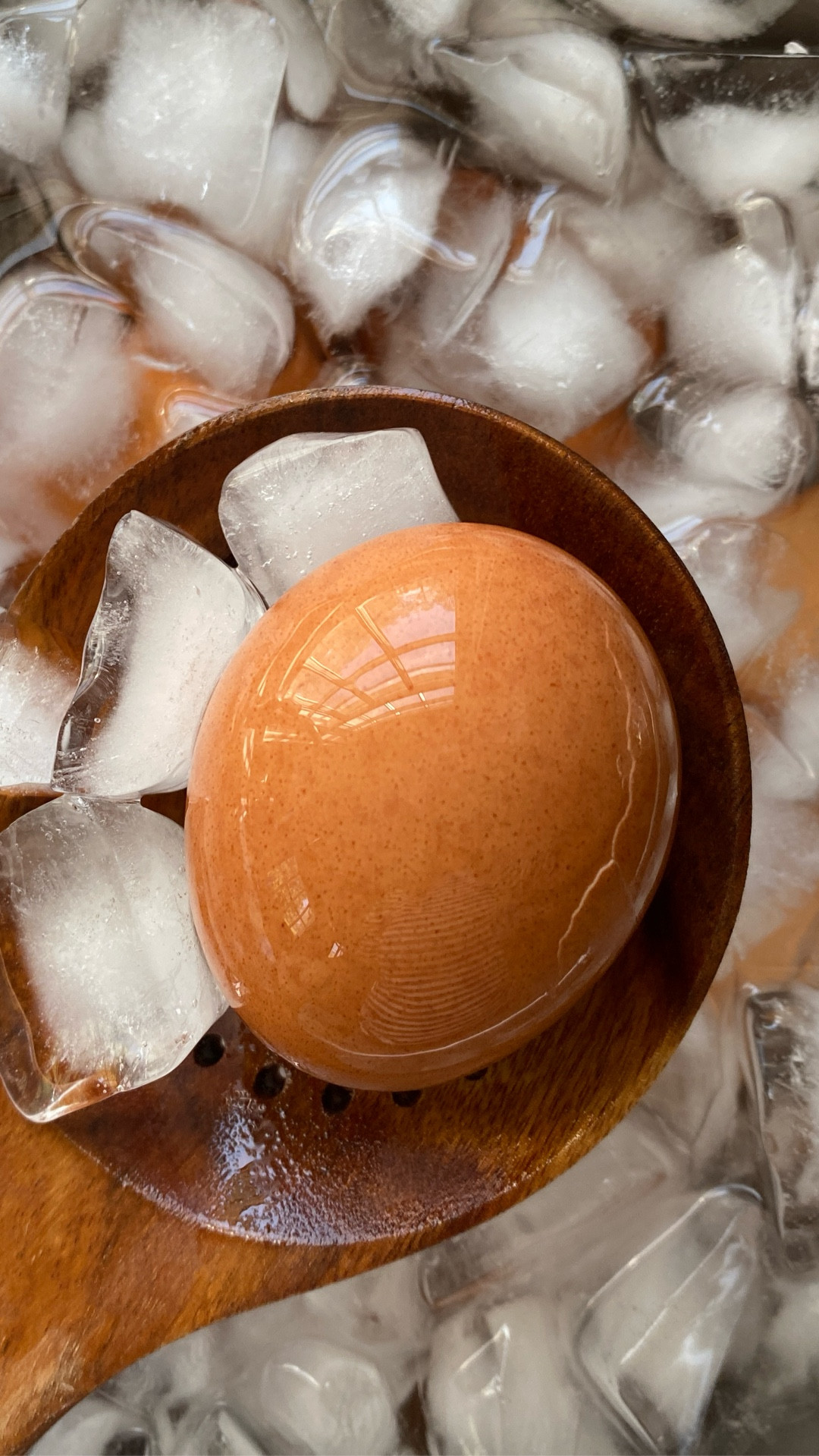 Deviled eggs might be the first thing gone from the Easter table… but they’re only the beginning.

A classic Southern Easter menu is filled with familiar dishes that show up year after year, from glazed ham to ambrosia and sweet tea.

I pulled together the full menu with ideas to help you plan your own.

Comment and I’ll send you the link.