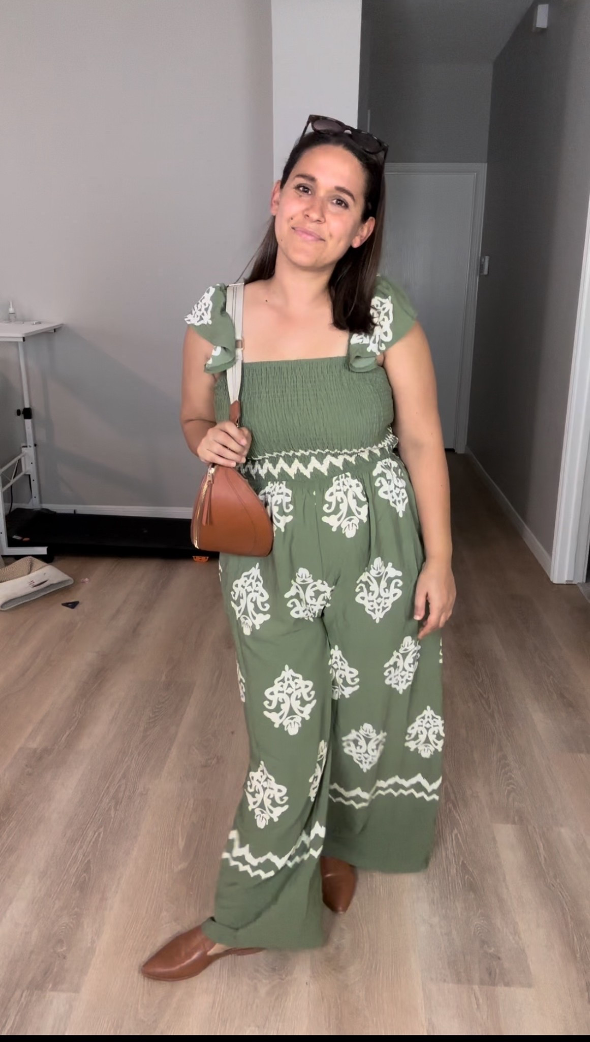 Cute jumpsuit from Amazonn



#LTKMidsize #LTKSeasonal #LTKFindsUnder50