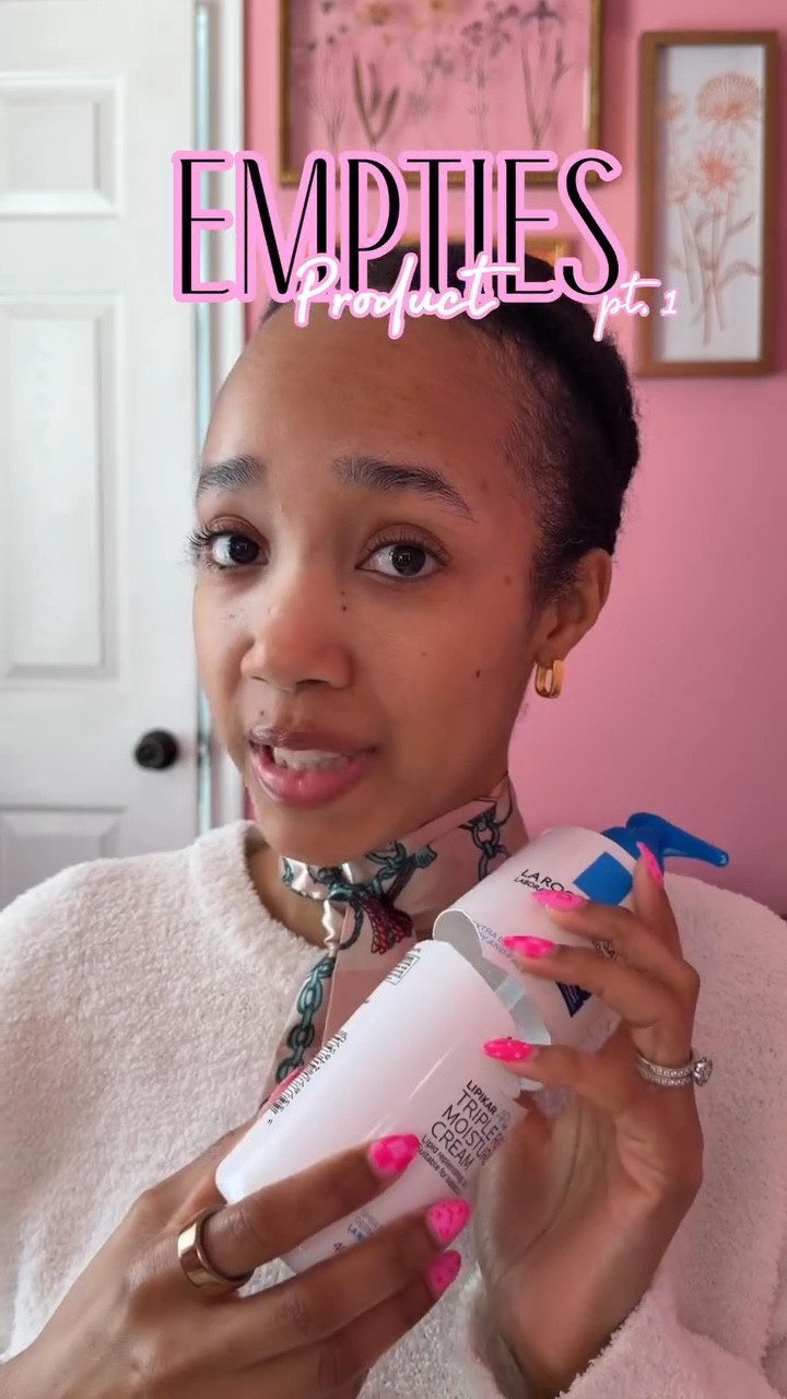 Product empties 💝

Products mentioned:
@stivesskin oatmeal and shea butter body wash
@shiseido facial cotton
@buttahskin ultra large single-use dry towel
Hibiclens antiseptic skin cleanser
@michebeauty_ prime smoothing and deranging conditioner
@michebeauty_ detox gentle clarifying shampoo
@fentyskin shimmering butta
@poundcake melted butter gloss
@caudalieus vinoperfect hand & nail repairing cream
@rosenskincare super smoothie cleanser
@degree sexy intrigue deodorant 
@heimish_cosmetic moringa ceramide watery sunscreen 
@torriden dive in 5D hyaluronic acid serum 
@hanahana_beauty shea body butter in lemongrass
 
Come back for part 2! 

#productempties #empties #emptiesreview #skincarefavorites #beautyempty

#LTKBeauty #LTKselfcare #LTKmorningroutine