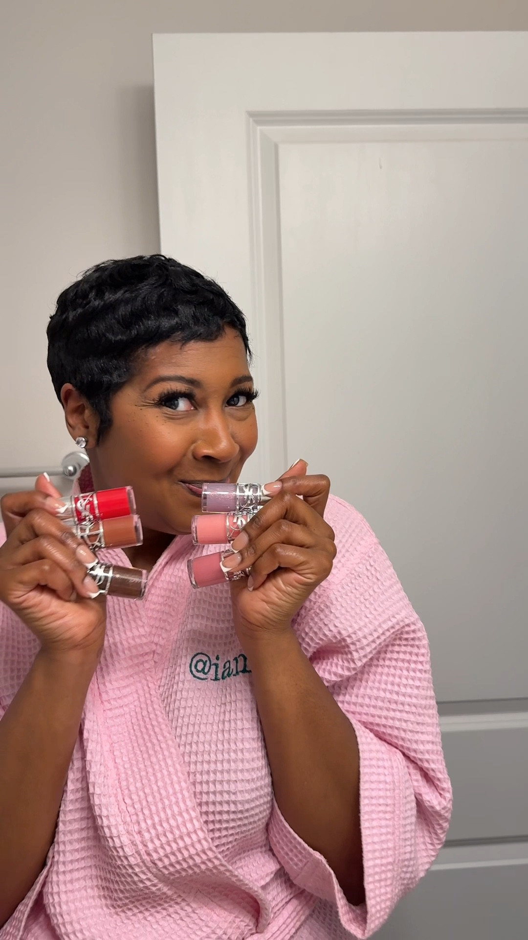 Finally trying to YSL Loveshine Plumping Lip Oil Gloss! 