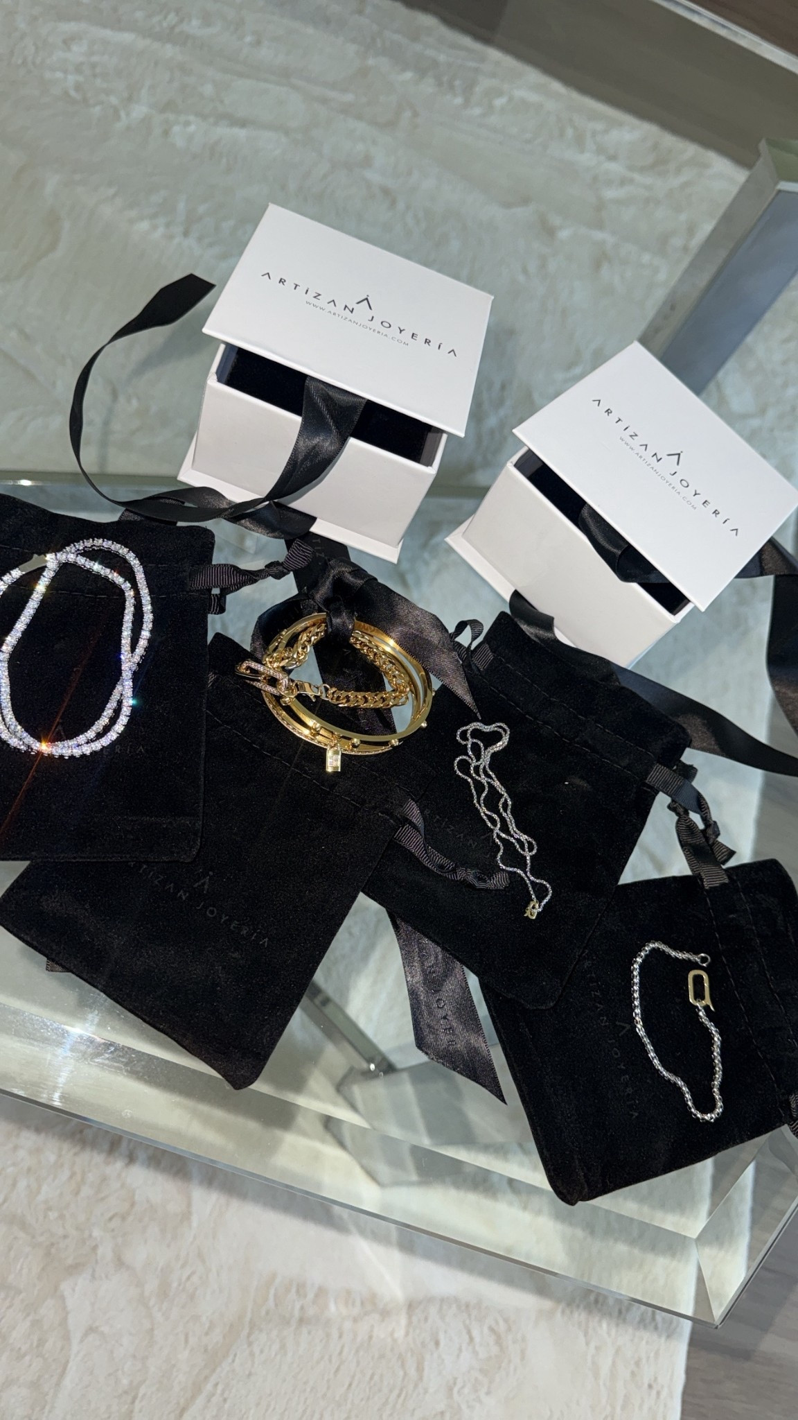 #ArtizanJoyeria the cutest pieces ✨
