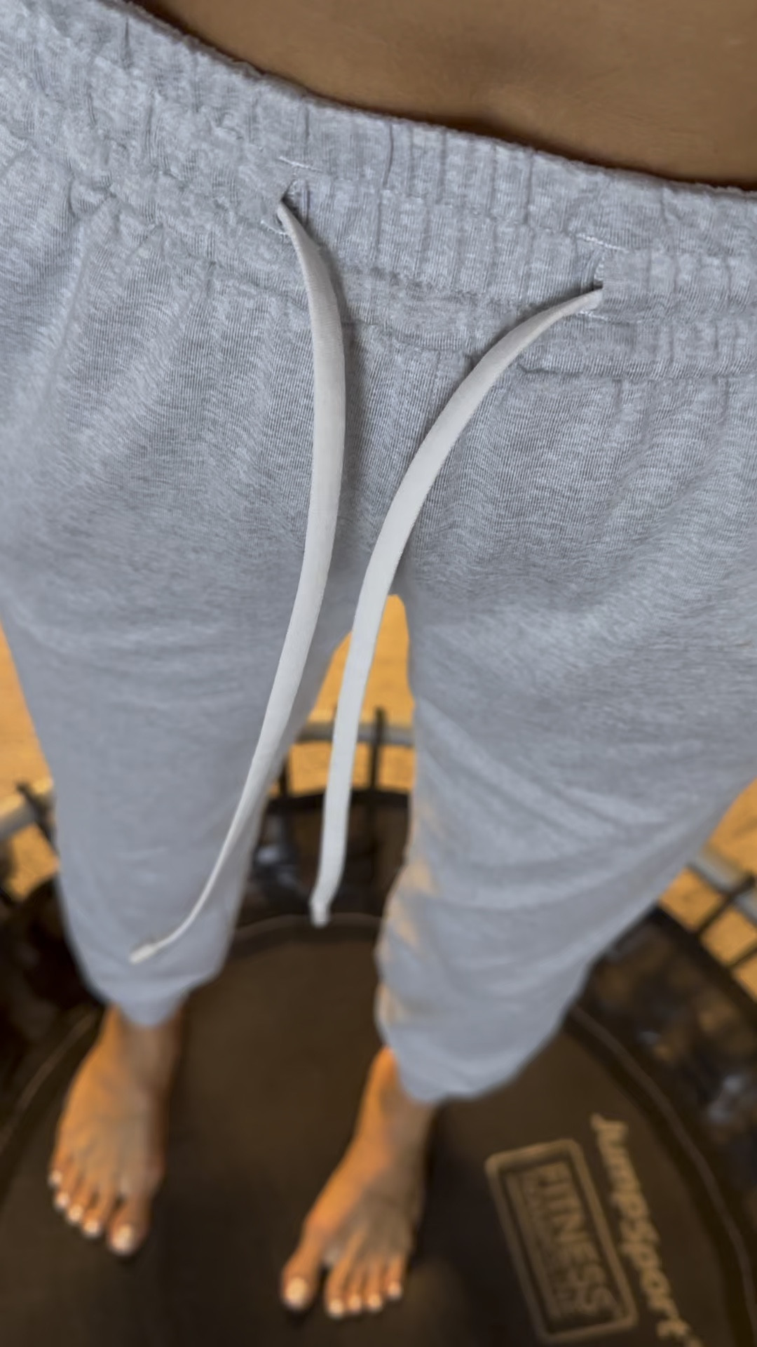Lululemon jersey joggers size 0 

#LTKCyberWeek #LTKFindsUnder50 #LTKFindsUnder100