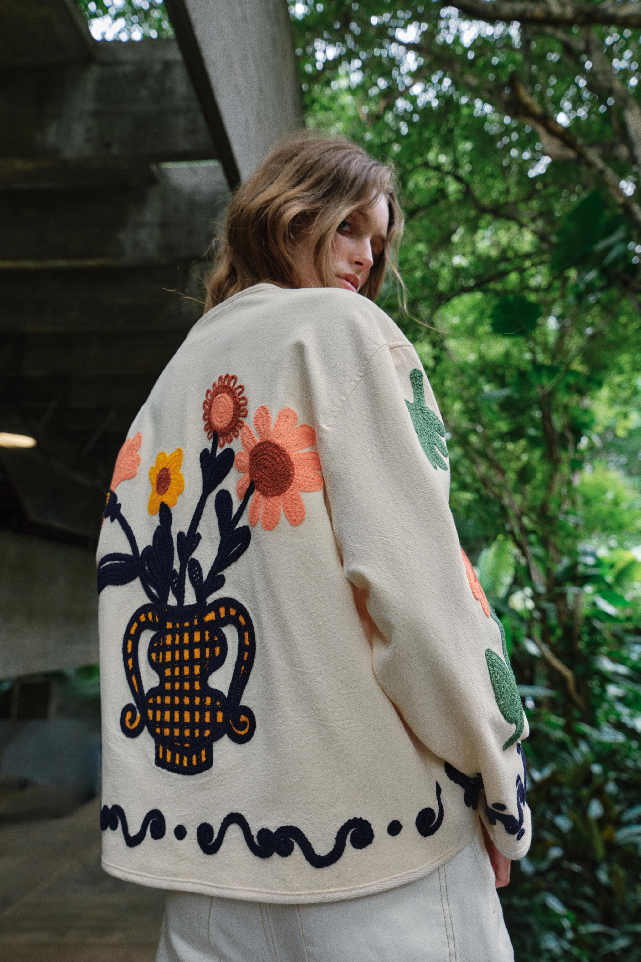 100% COTTON EMBROIDERED FLORAL JACKET | Zara US