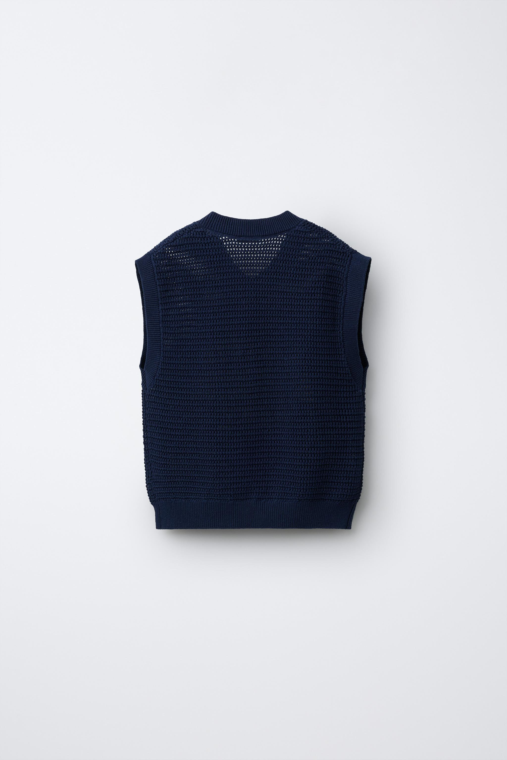 KNIT VEST WITH TEXTURED PATCHES | Zara UK