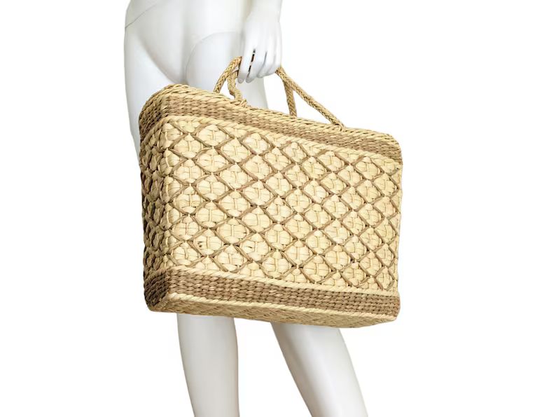 Vintage Straw Basket Bag / 70s Large Structured Woven Bag / Top Handle Natural Straw Market Tote ... | Etsy (US)
