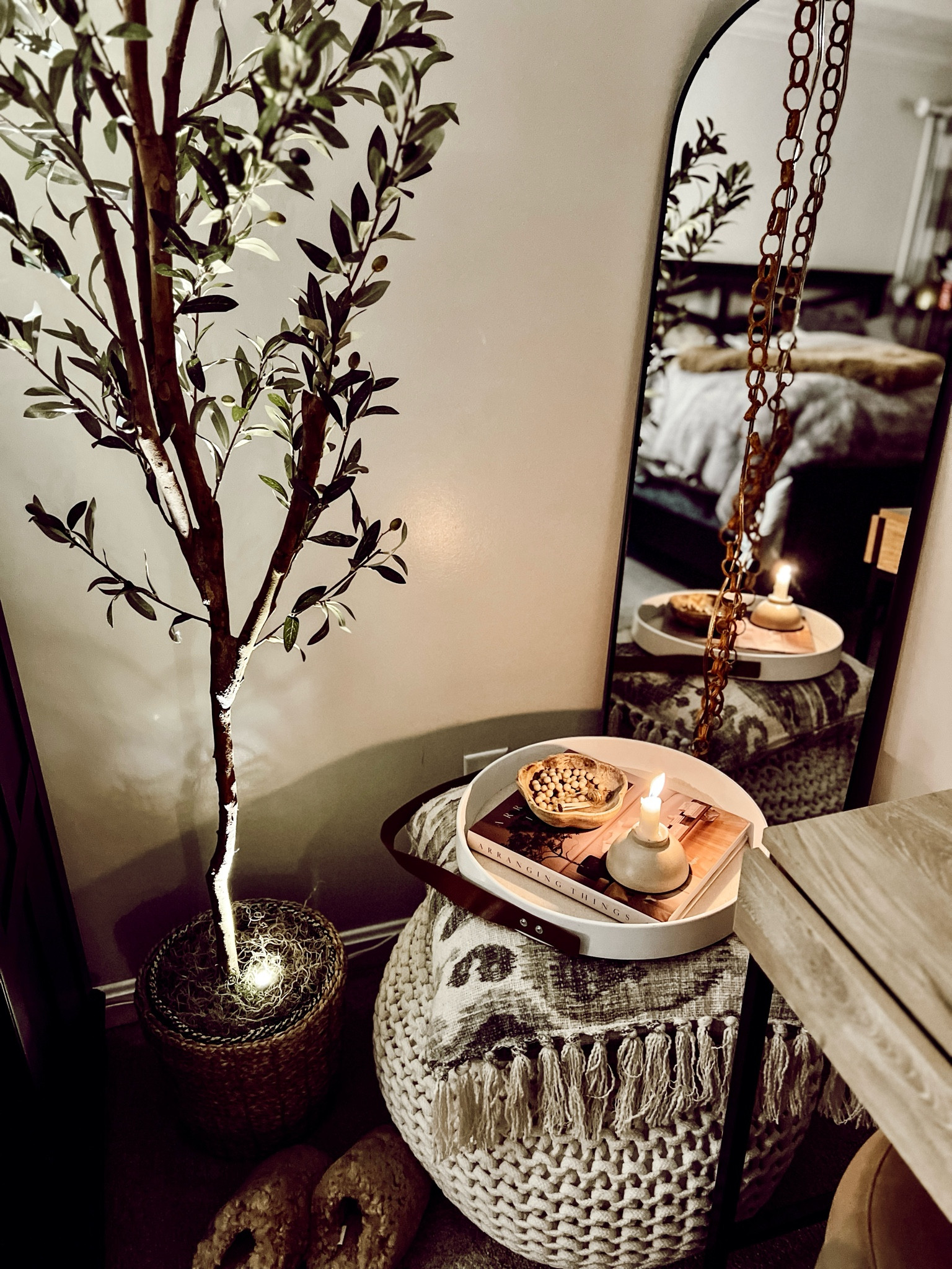 My cozy bedroom corner ✨🤎

#LTKhome