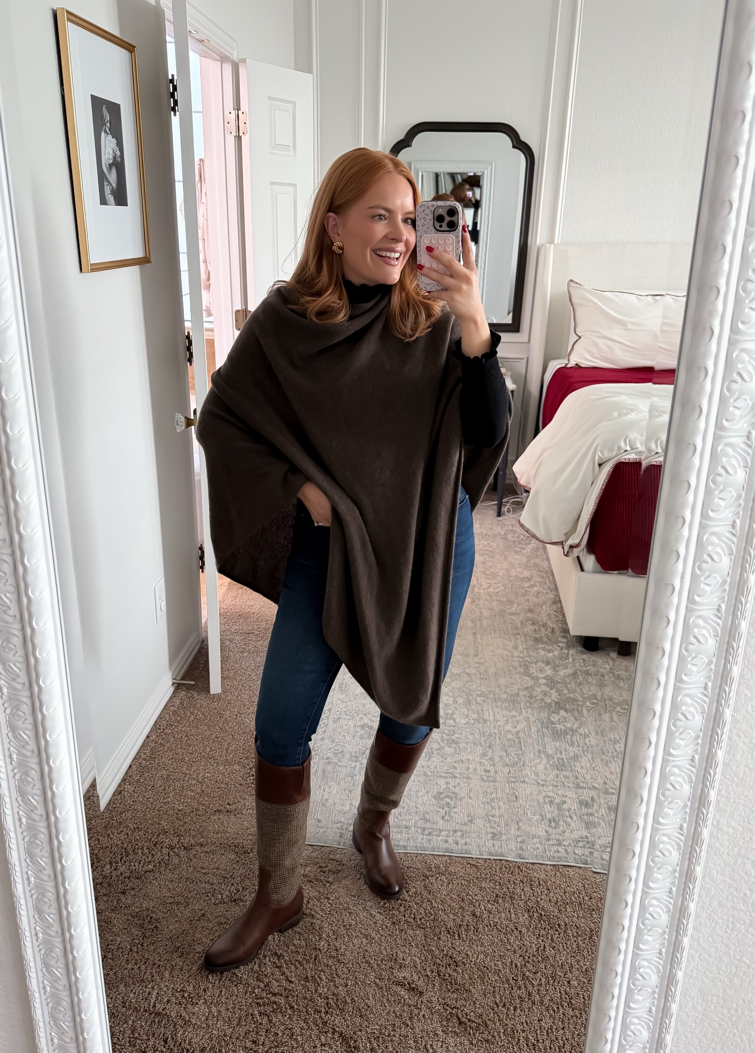 
Casual fall outfit with skinny jeans and riding boots styled with a cozy poncho. This comfortable everyday outfit is easy to wear while still looking polished and intentional.

Perfect for women looking for relaxed skinny jeans outfits, casual fall outfits, and comfortable mom outfits that still feel classic and pulled together.


#LTKootd #LTKWorkwear #LTKdayinmylife