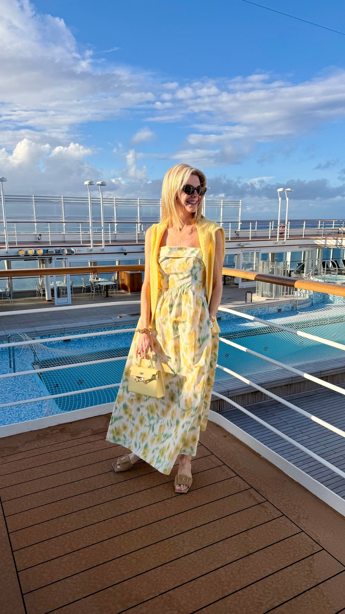 This dress is a dream! Perfect for Mother’s Day, showers, and other spring events! Size S

#LTKSeasonal #LTKTravel #LTKOver40