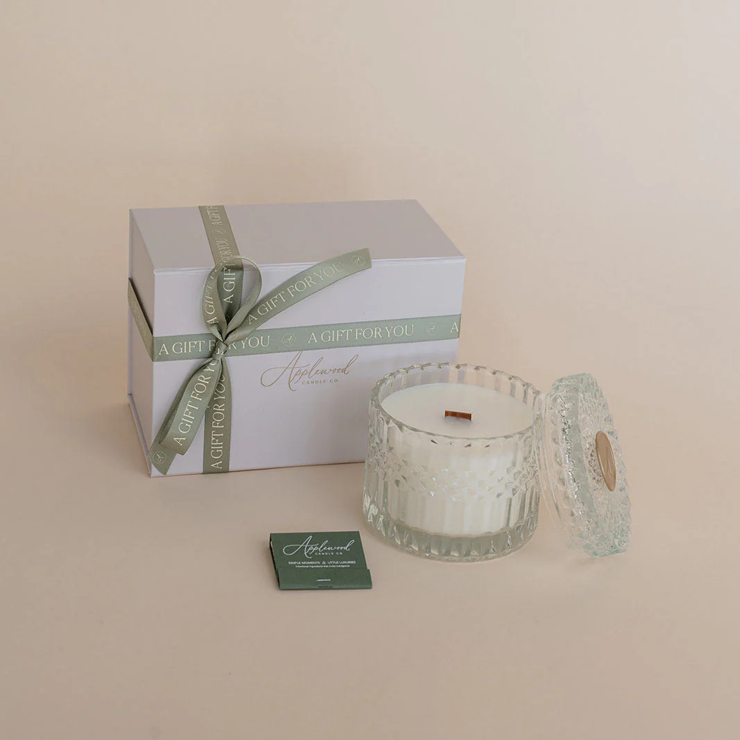 Mother’s Day Candle Gift | Heirloom Crystal Clean Luxury Candle | Applewood Candle Co.