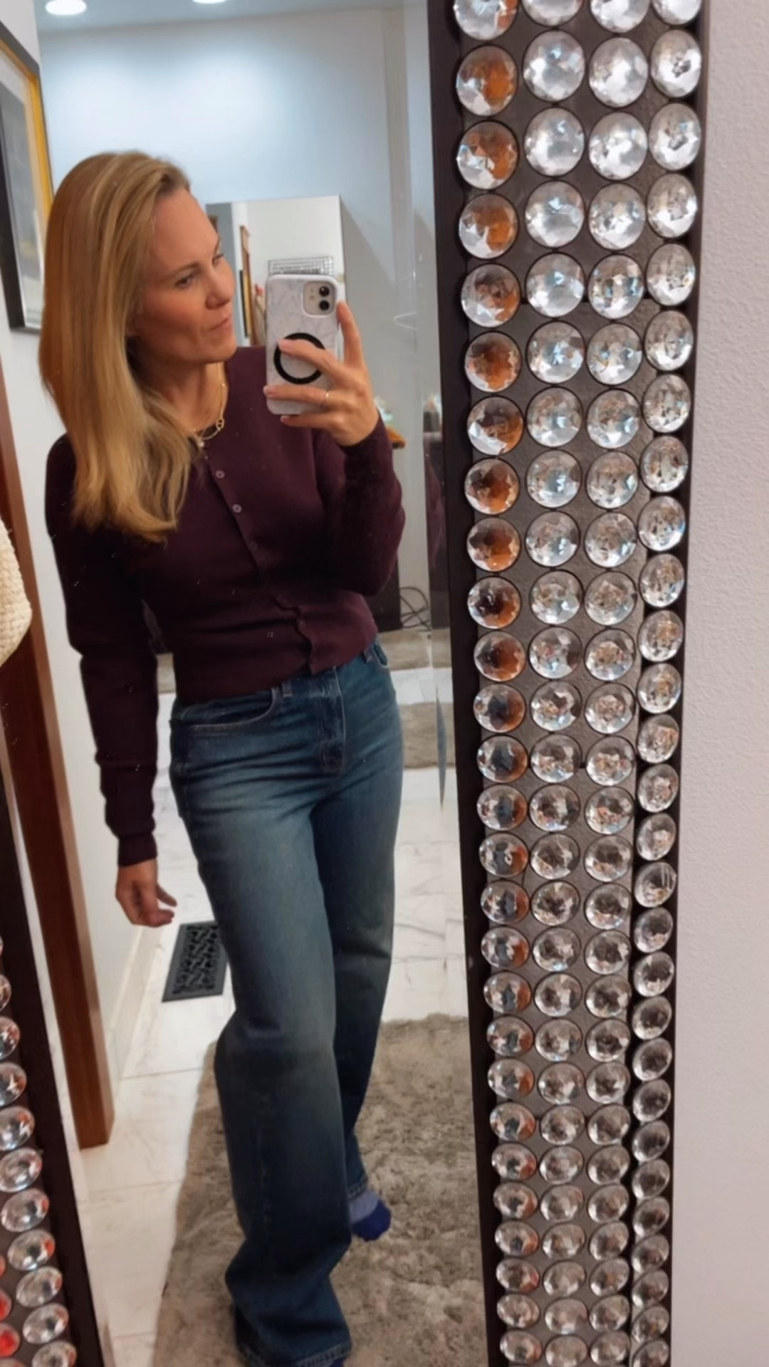 Effortless, cozy, and always chic 🤍
An **Aritzia cardigan paired with classic jeans** is one of those timeless outfits that works for literally everything. The cardigan gives that soft, elevated feel Aritzia does so well—structured but cozy—while the jeans keep it casual and wearable for everyday life. It’s the perfect balance of relaxed and polished.

This is the kind of outfit you throw on for coffee dates, school drop-off, errands, or casual dinners and still feel confident and put together without trying too hard. Add sneakers for daytime, boots for fall and winter, or loafers for an easy Paris-inspired vibe. It’s simple, flattering, and endlessly wearable.

**Keywords:** Aritzia cardigan outfit, cardigan and jeans look, everyday chic outfit, casual mom style, effortless fall outfit, winter layering outfit, elevated basics, capsule wardrobe pieces, neutral outfit ideas, classic denim outfit


#LTKfitnessgoals #LTKgrwm #LTKmomlife