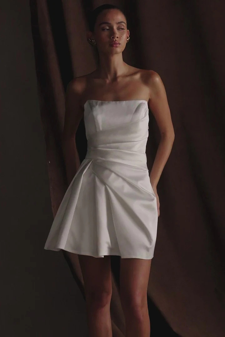 Strapless Satin Mini Dress - White | MESHKI US