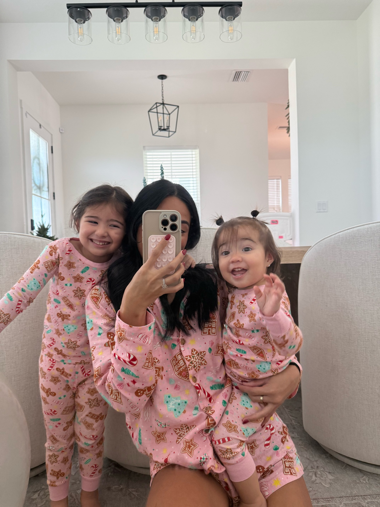 Family Christmas Pjs 🎅🏻🎄

#LTKKids #LTKFamily #LTKSeasonal