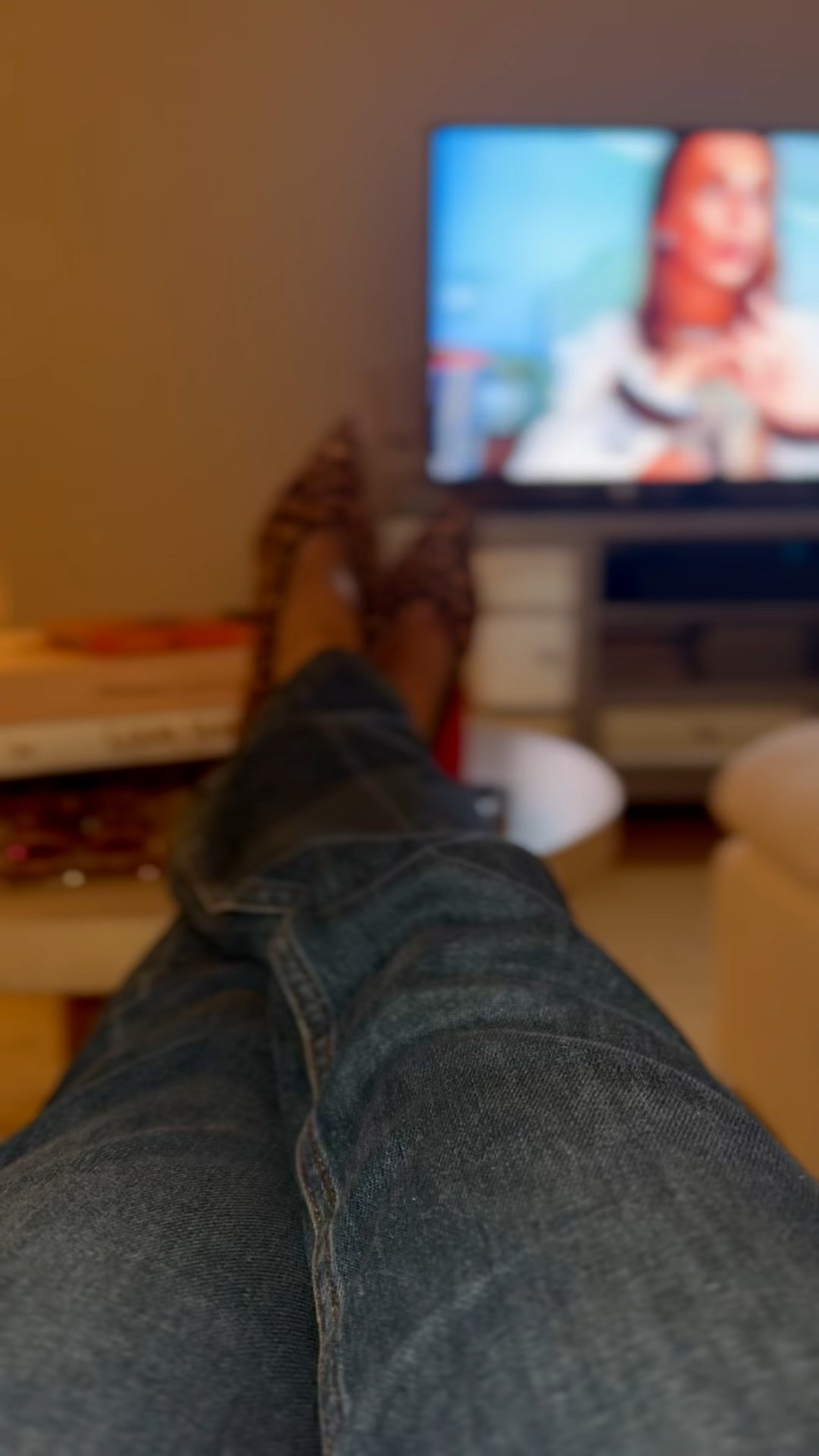 Trying on new Marc Fisher shoes I have to show on QVC while watching Paige Lorenze new episode 