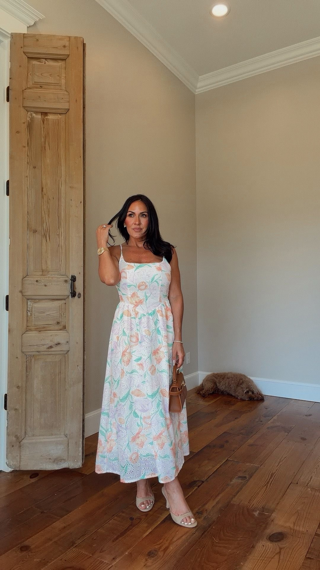 Babes… if you’re looking for a graduation dress that feels feminine, timeless, and effortlessly pretty, this one is such a dream. The soft pastel floral print and flattering silhouette make it perfect for graduation, brunch, or any special spring event. ✨

Wearing a size small

5’2” • 130 lbs • 34DD • 25” waist

#GraduationDress #PetiteFashion #Over40Style #AmazonFashion #SpringDress