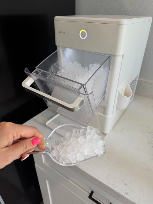 The 🧊❄️ Opal Nugget Ice Maker is finally on S A L E 💙🙌

This is one of those splurge items I would buy over & over again 😍 The crunchy nugget ice just hits different ✨

Perfect for summer drinks, iced coffee lovers & entertaining at home ☀️🫶

#TargetFinds #HearthAndHand #OpalIceMaker #KitchenFavorites #LTKHome #TargetStyle #CoffeeBar #HomeFinds 

 