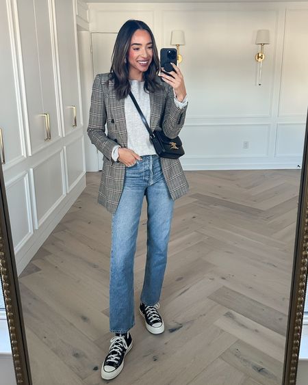 Fall everyday outfit styling a plaid blazer! Size small blazer, size medium cashmere sweater, size 25 jeans (run big size down 1) #nordstrompartner


Fall fashion, blazer outfit, casual outfit, fall outfits 

#LTKstyletip #LTKfindsunder100