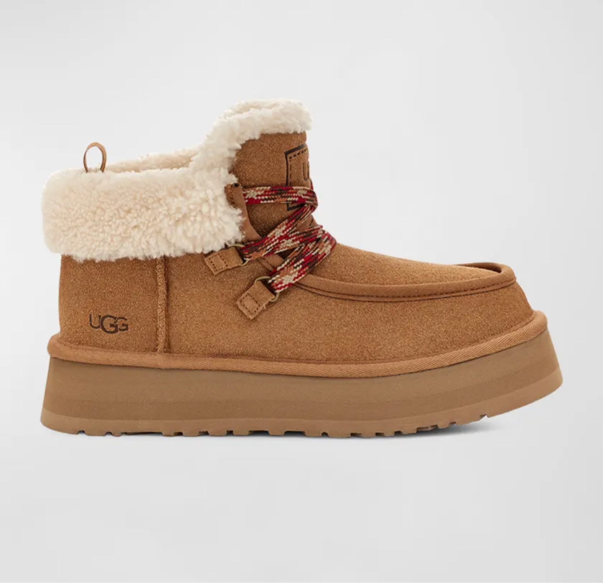 Ugg’s for fall and winter 

#LTKSeasonal #LTKstyletip #LTKshoecrush