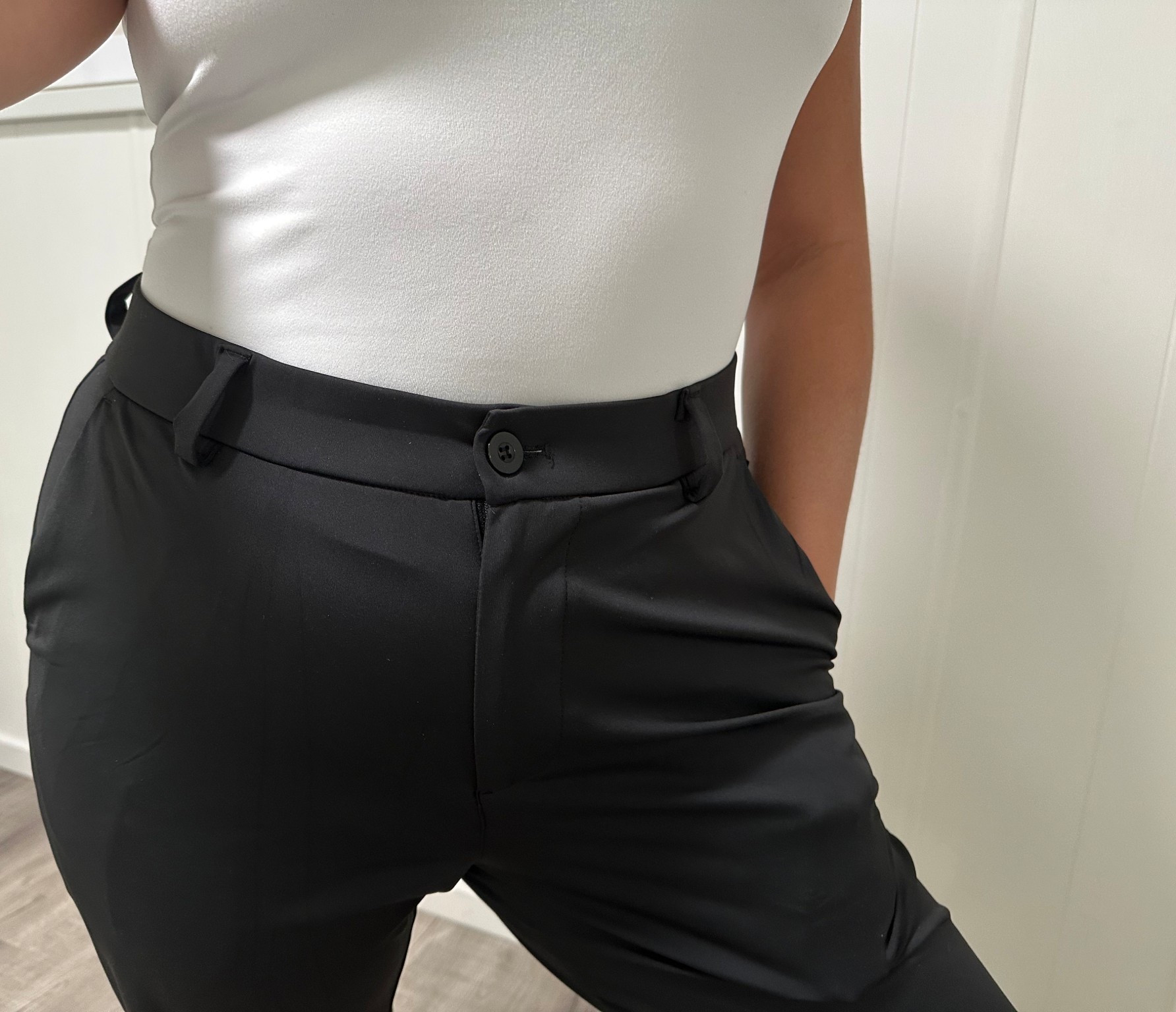I love a business and casual look! Black and white is my favorite combo. Dress these pants up or down

#LTKStyleTip #LTKTravel #LTKFindsUnder50
