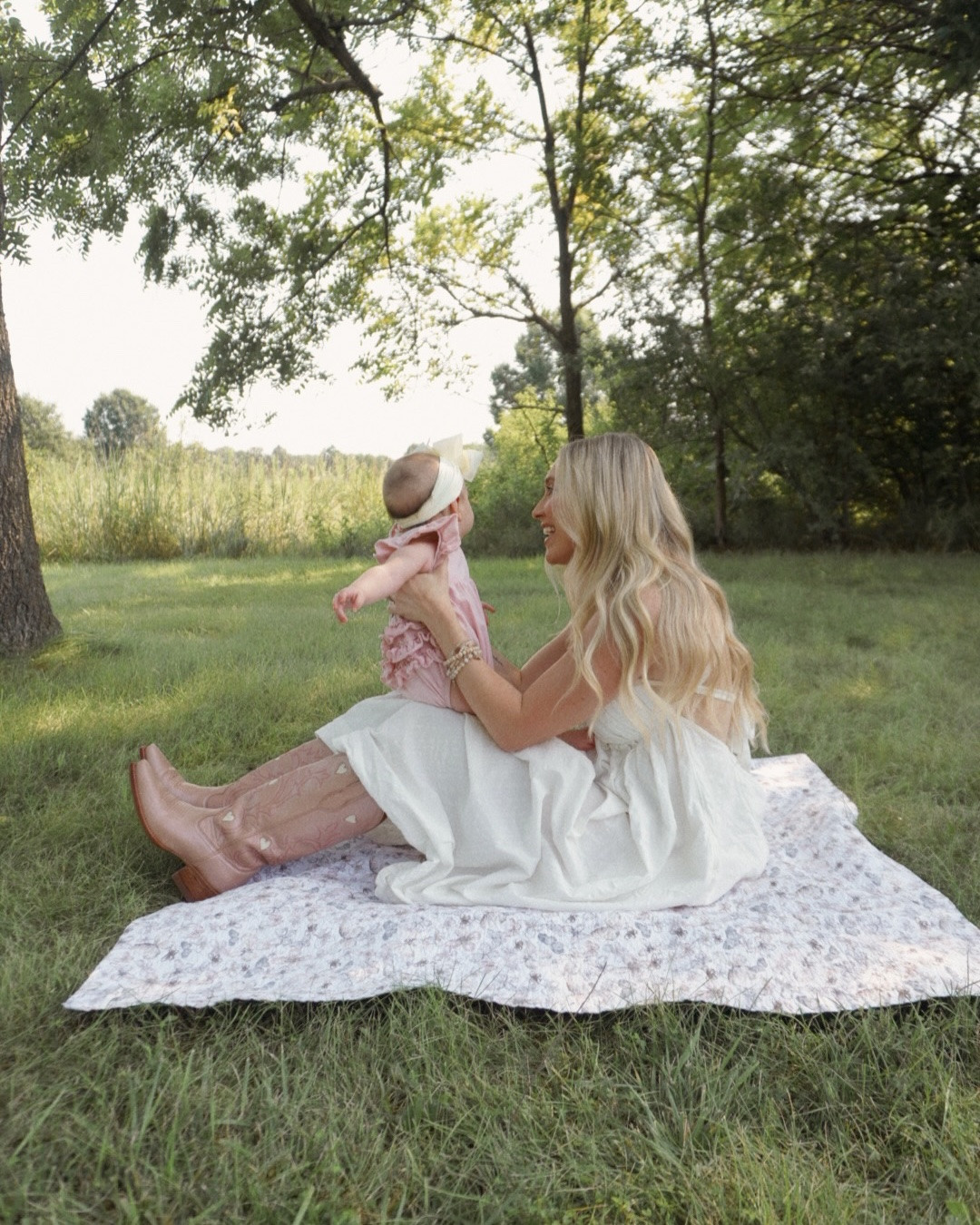 little built-in bestie 🍓🧺🌻 @Caden Lane @Tecovas

#LTKBump #LTKBaby #LTKmomlife