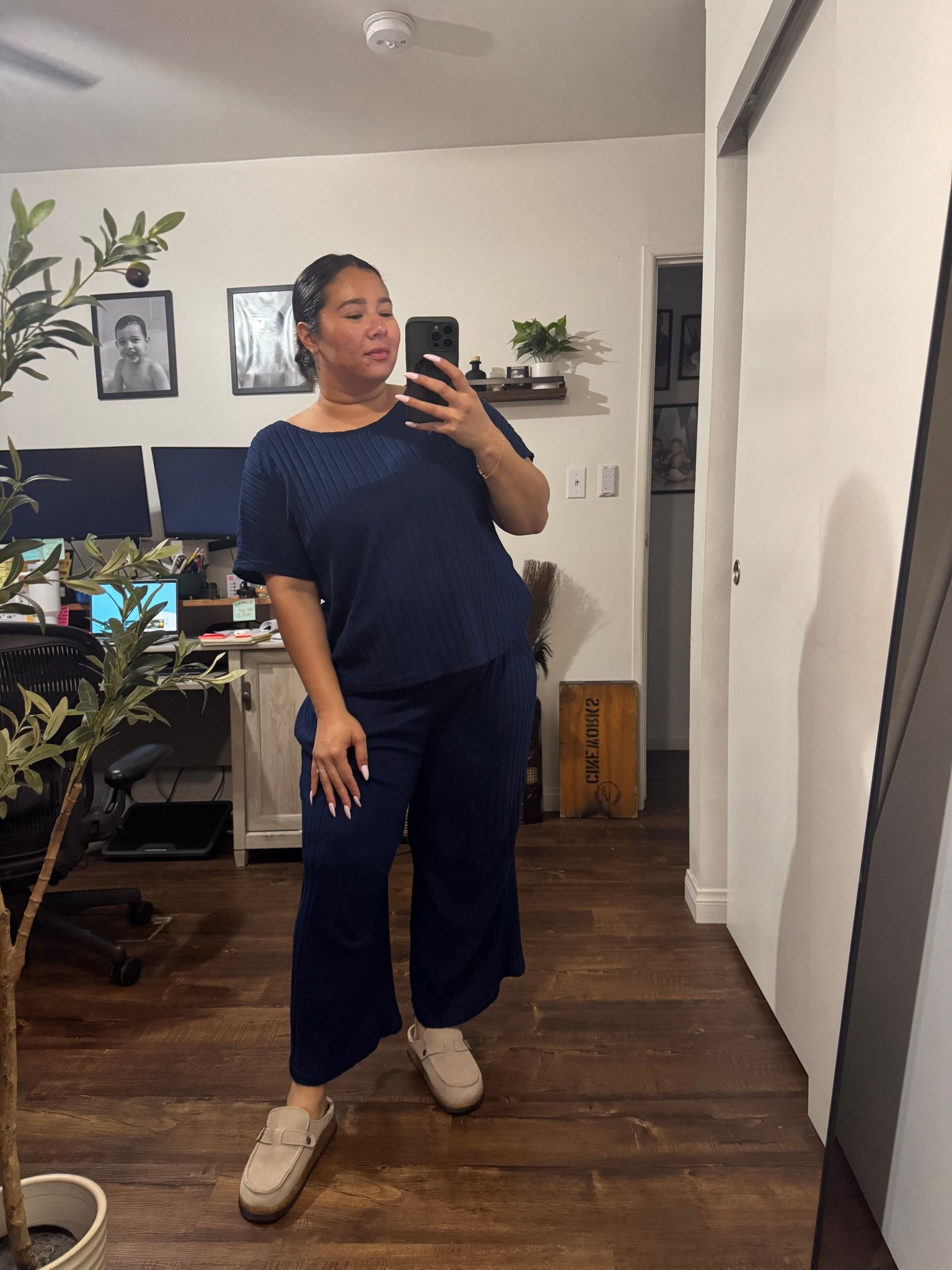 Easy wfh outfit I’m wearing as a midsize mom. The weather is warming up here in LA and this set is so lightweight and comfortable 

Matching set size 10- runs a little big/ super comfortable and very tummy friendly 

Casual outfit 
Easy outfit 
Matching set 
Midsize outfit 
Midsize fashion
Spring outfit 
Mom outfit 
WFH outfit 
School drop off outfit 
Comfy outfit 
Summer outfit 
Clogs 

#LTKSpringSale #LTKMidsize #LTKootd