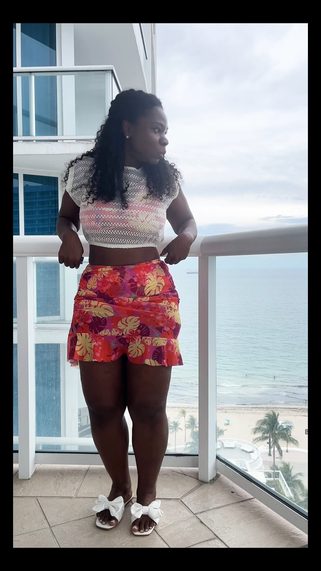 Vacation outfit. Similar item attached no longer available. 

#LTKFindsUnder50