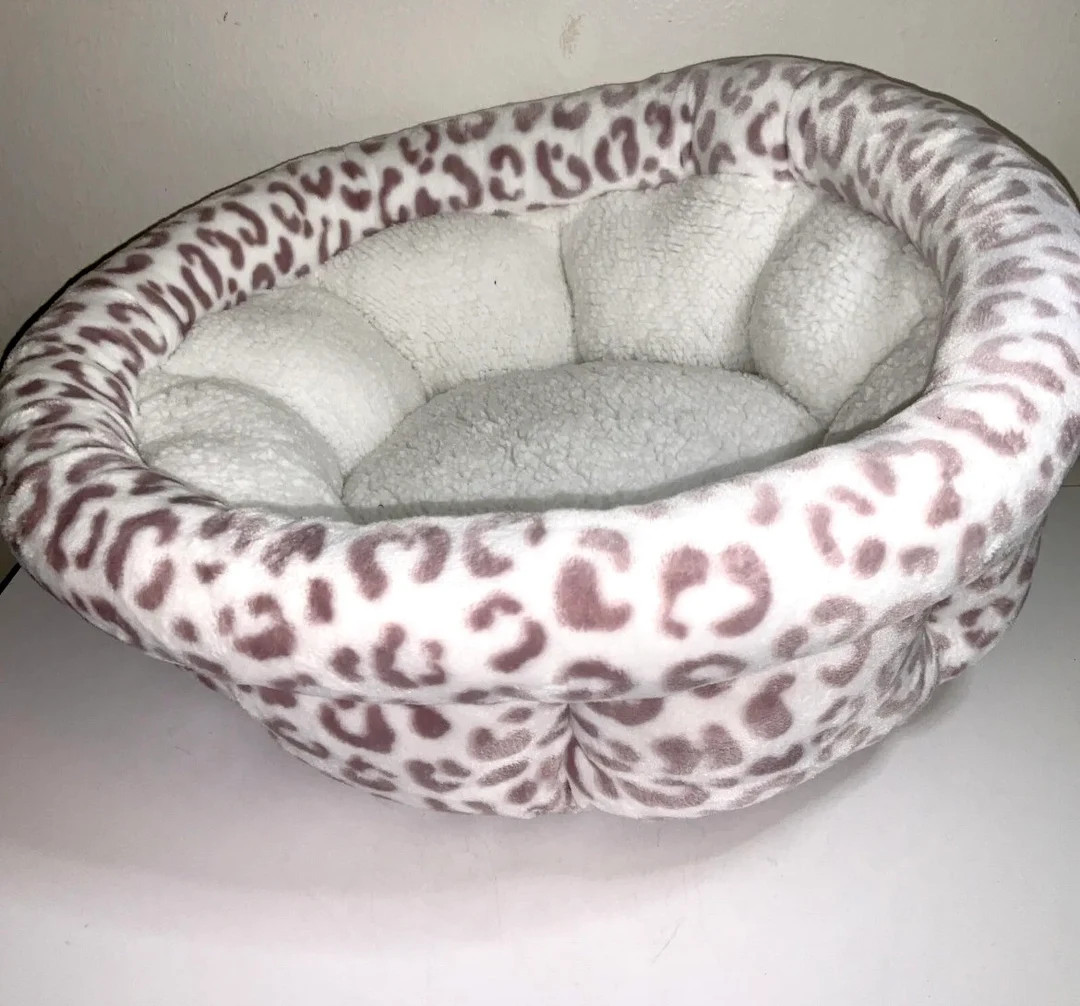 New Reversible Rachel Zoe for Cat and Small Dogs Bed 18x13x8 - Etsy | Etsy (US)