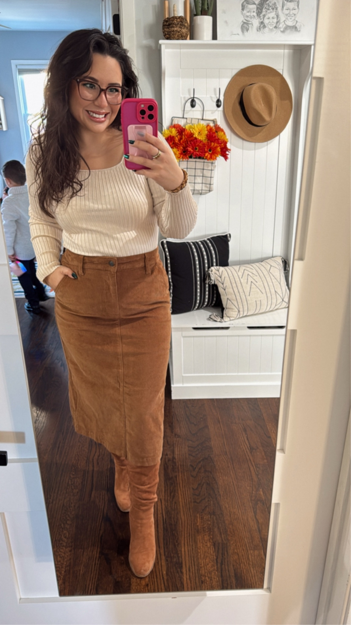 Fall outfit I’m a size 8 skirt and size small top

#LTKShoeCrush #LTKFindsUnder50 #LTKStyleTip
