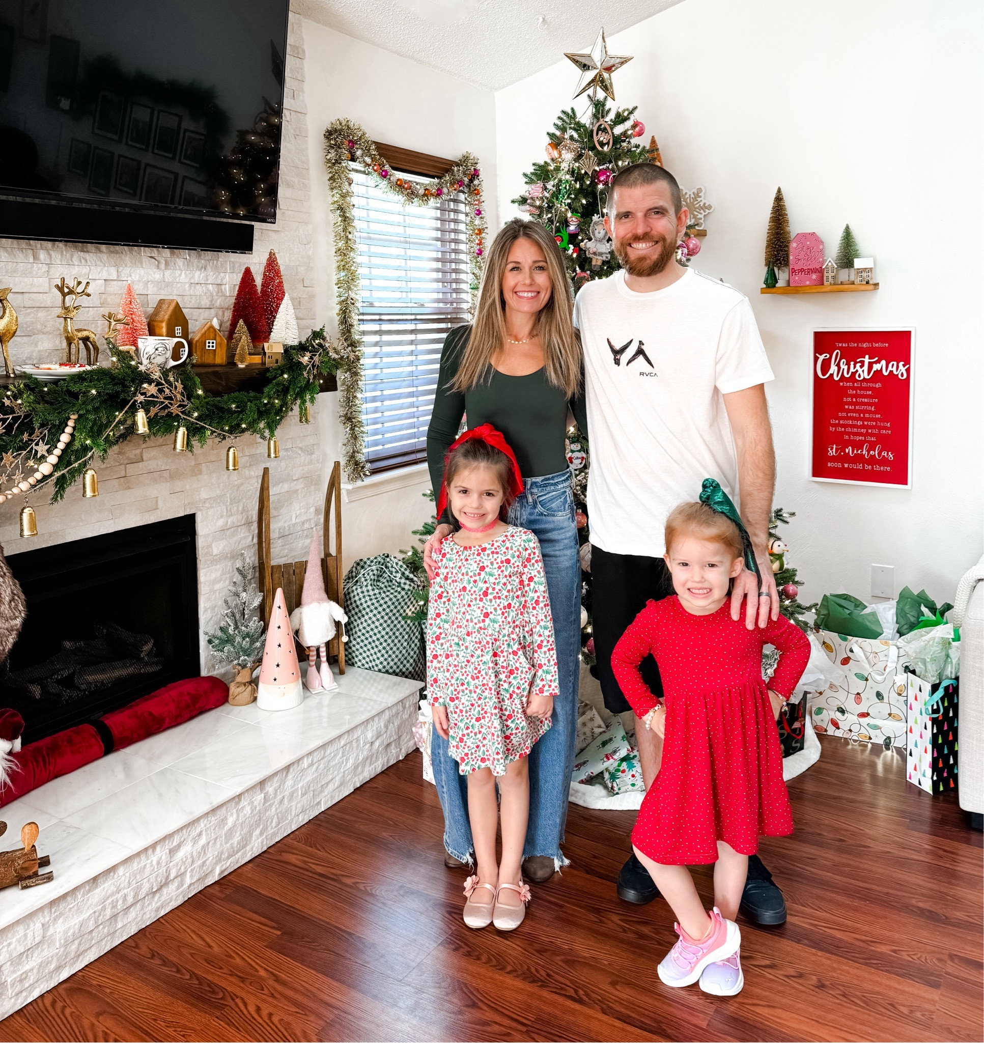 Wide leg Jeans

#LTKstyletip #LTKsalealert #LTKfindsunder50