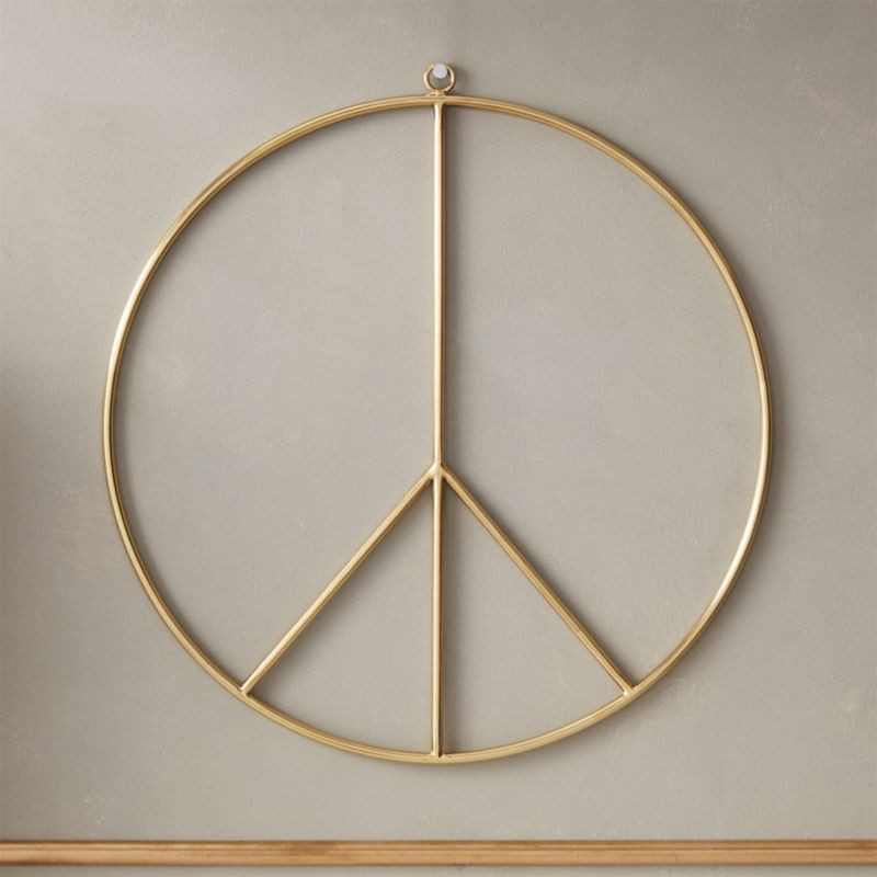 Brushed Brass Wire Peace Wreath | CB2