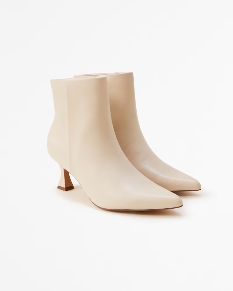 Pointed Heeled Boot | Abercrombie & Fitch (US)