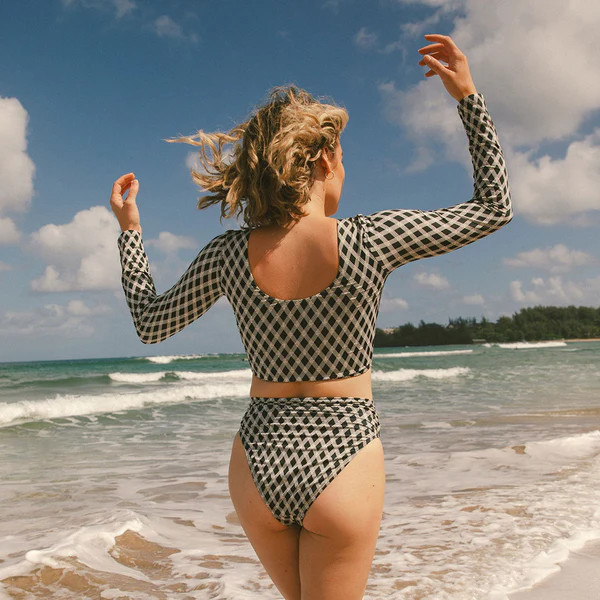 Kona Almost Cheeky Bottoms | Albion Fit