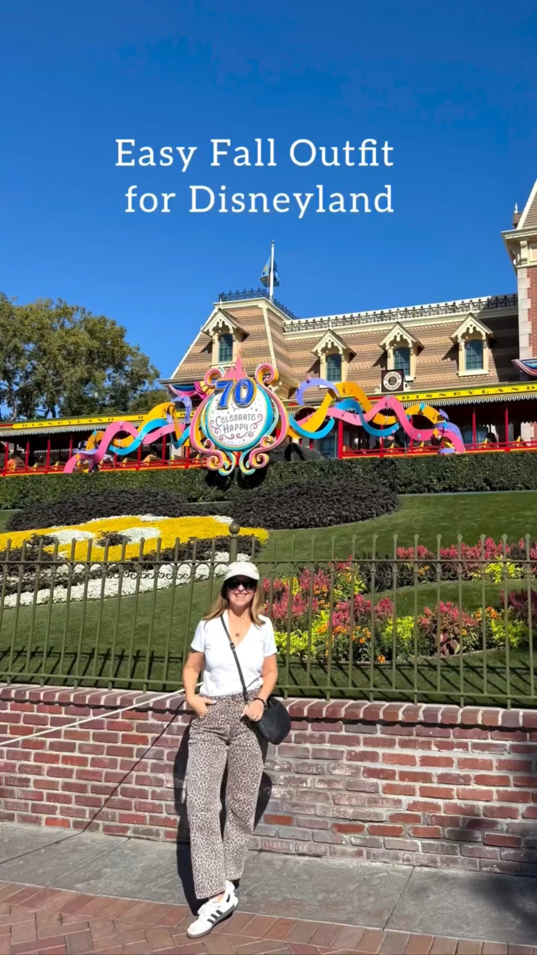 Favorite fall print pants-Leopard print by Madewell. Extra 40% off with code: LETSGO

If between sizes, size down. 

#LTKootd #LTKOver40 #LTKSaleAlert