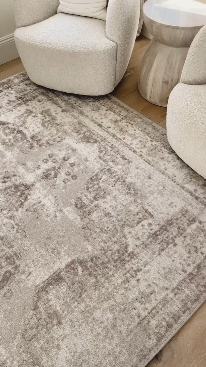 Home decor, sitting area, neutral style #StylinbyAylin 

#LTKhome #LTKstyletip