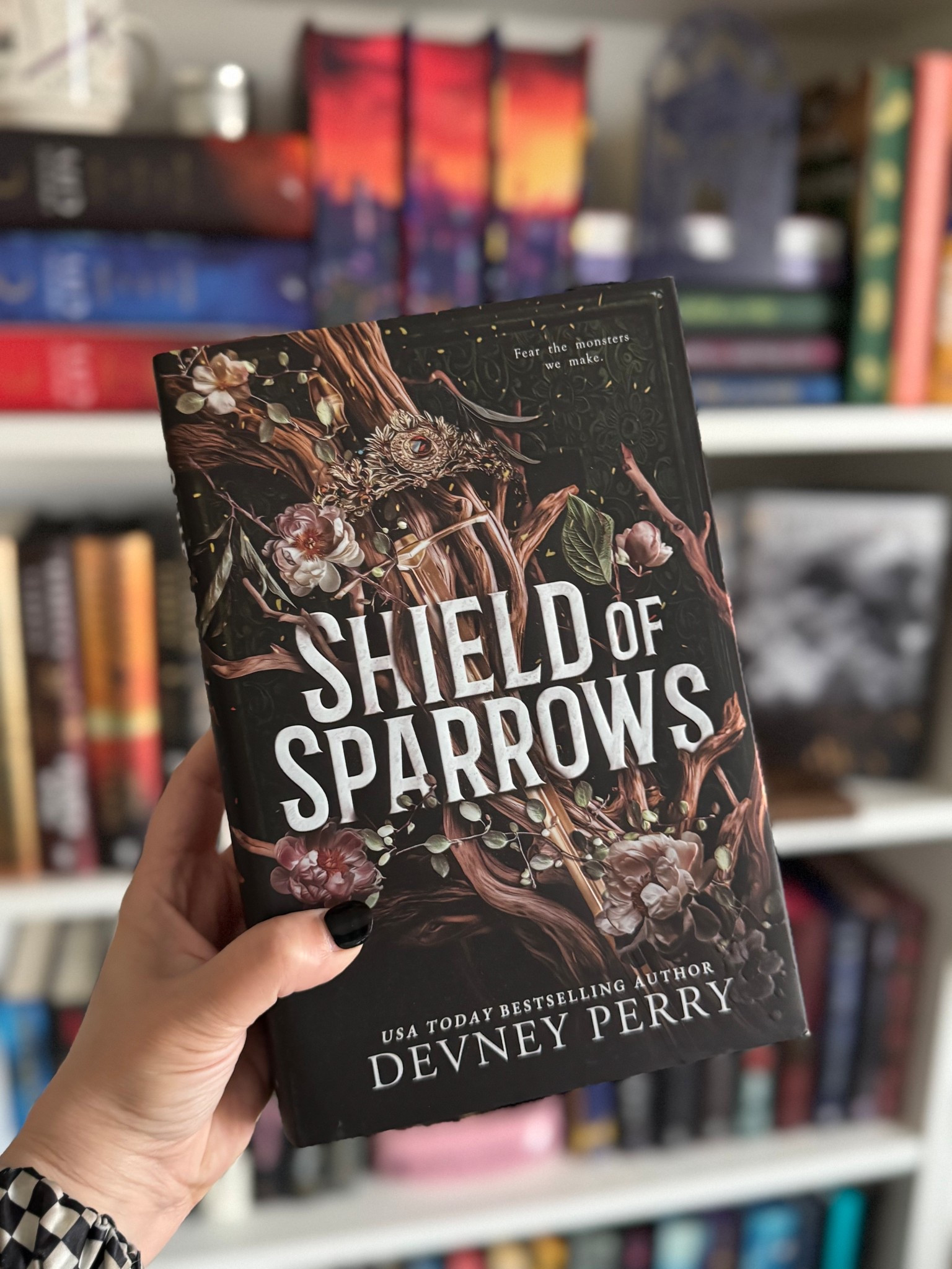 If you missed out on the first run book edition of Shield of Sparrows by Devney Perry run to Target to get their limited edition sprayed edges!  You can also preorder the second book in the series now to not miss out on the limited edition. 

#LTKHome #LTKGiftGuide #LTKHoliday