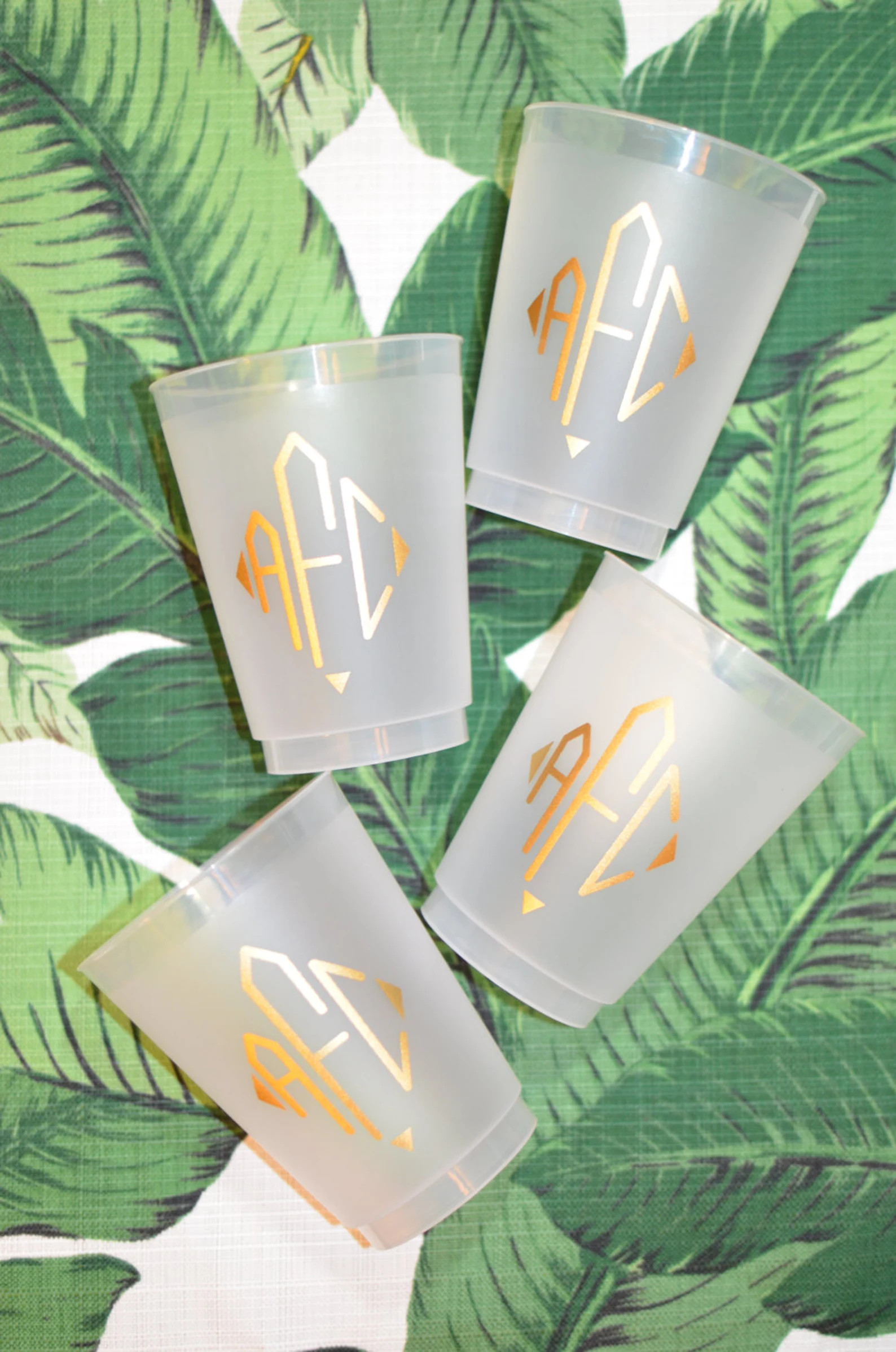 Personalized frosted cups, shatterproof cup, diamond monogram, monogrammed party favor, wedding c... | Etsy (US)