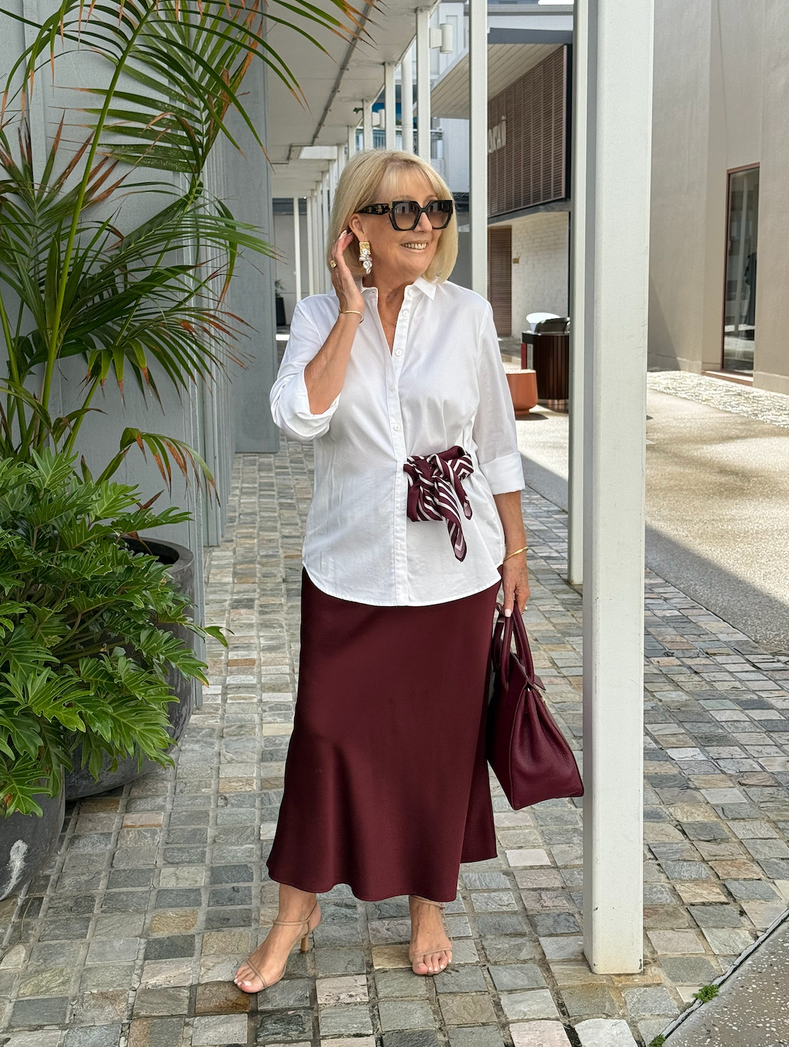 BUTTER or BURGUNDY! 💛♥️

I love a BIAS CUT SKIRT! However, I find they can be very unforgiving.

Let me show you how I style mine for that CHIC, FLATTERING look.  #StyleInspiration

🔗 SHOP: LINKS in BIO and STORIES or Comment SHOP! 🛍

#ChicStyle #StyleOver50 #OOTD #Over50Fashion 

 #LTKFashionMonth #LTKover50style #LTKstyletip